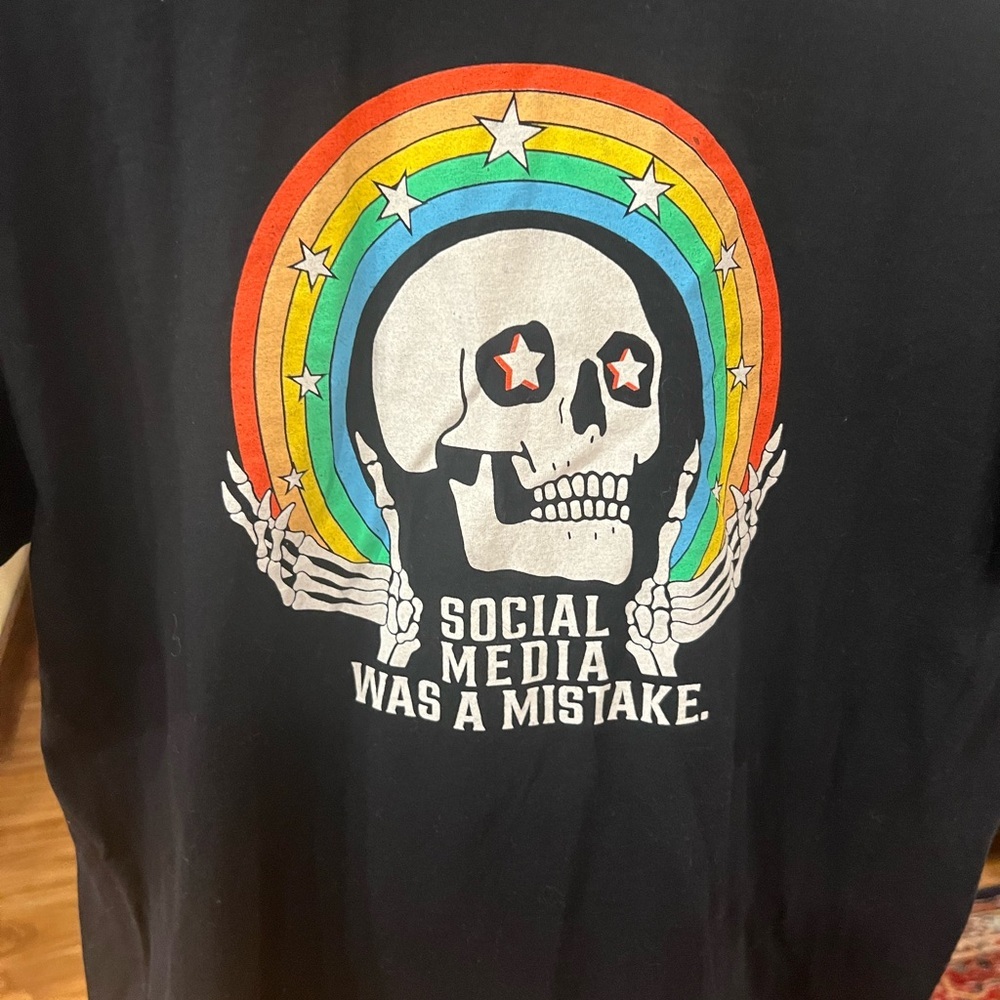 Black Skull Graphic Tee